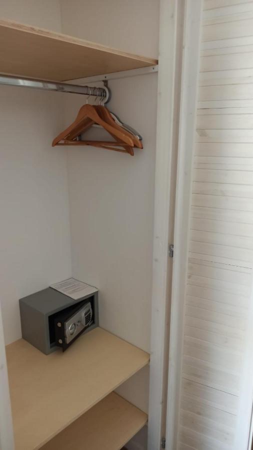B&B Suites Via Del Mare 프레제스 외부 사진