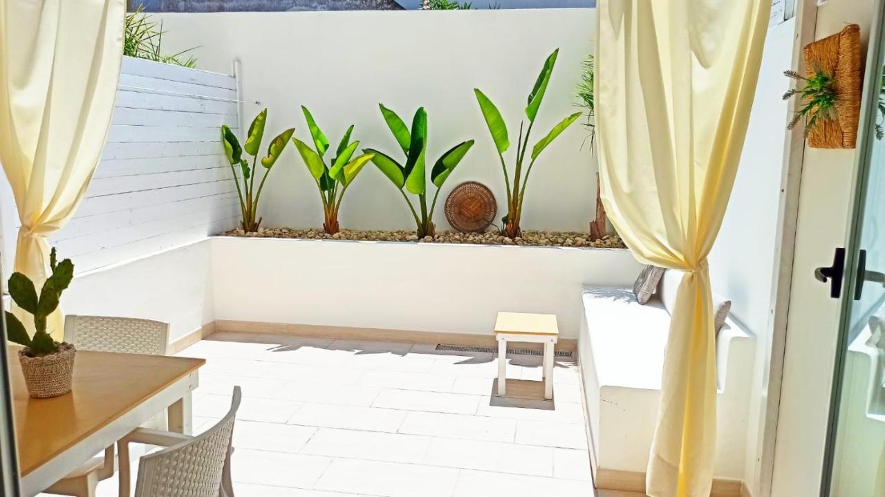 B&B Suites Via Del Mare 프레제스 외부 사진