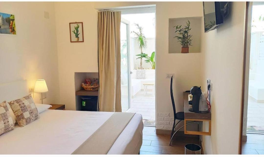 B&B Suites Via Del Mare 프레제스 외부 사진