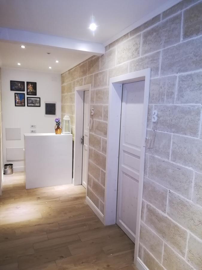 B&B Suites Via Del Mare 프레제스 외부 사진