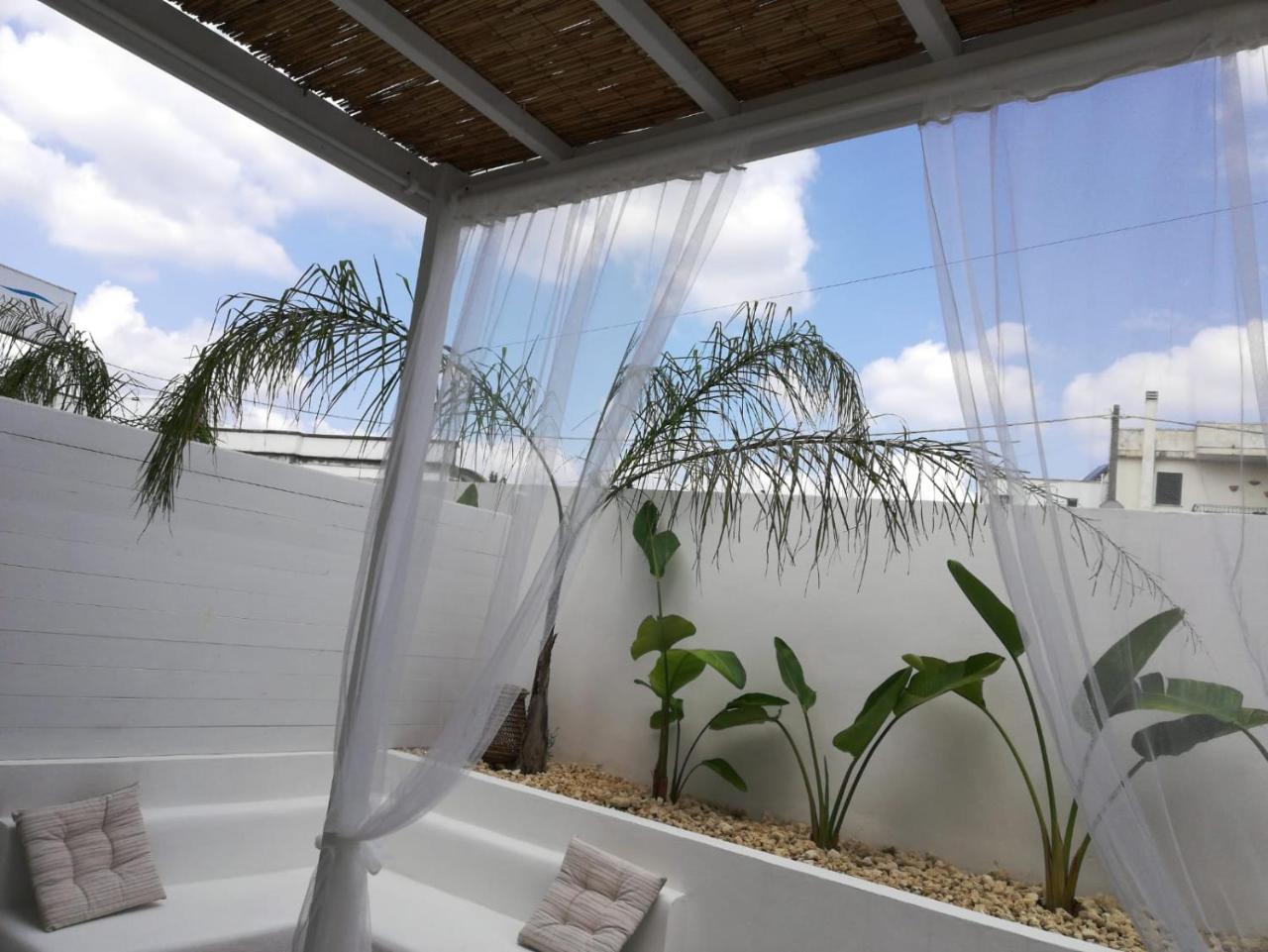 B&B Suites Via Del Mare 프레제스 외부 사진